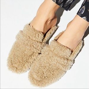 FREE PEOPLE At Ease Faux Shearling Loafers
